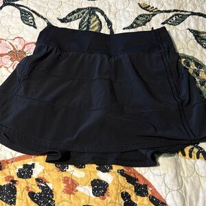 Lululemon pace skirt size 2 tall